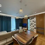 Doll House *