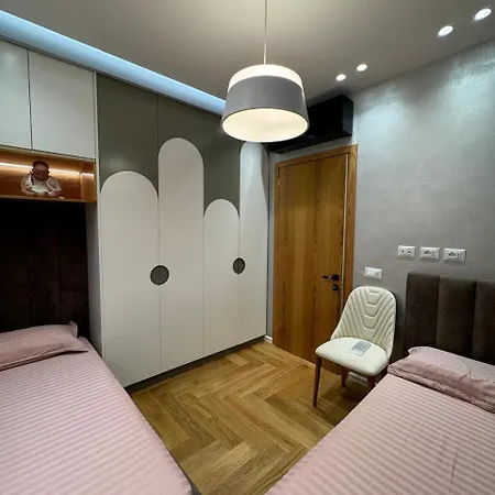 Апартаменты Doll House *