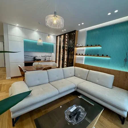 Doll House Apartment
